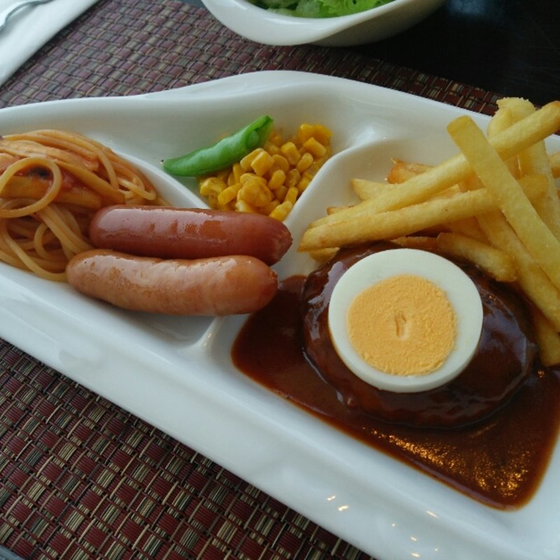 お子様プレート(Dining & Bar TENQOO（テンクウ）)