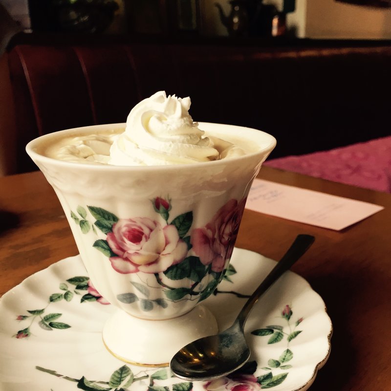 ウインナーコーヒー(ウエスト 駅前店 )