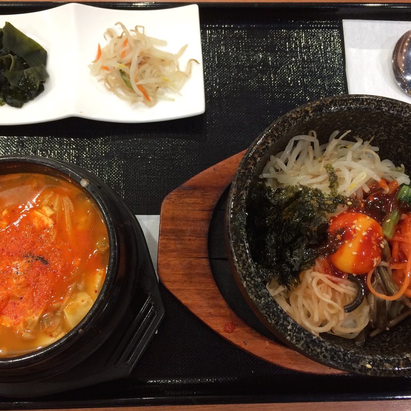石焼ビビンパ＋純豆腐チゲ(ソウルカクテキ)