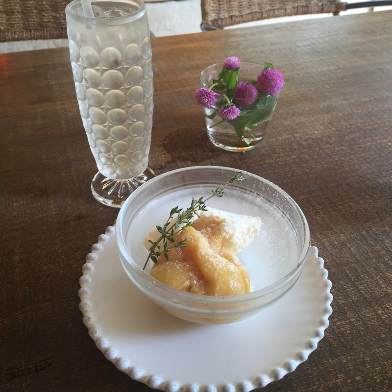 梅ソーダとチーズケーキ(カサ デ チャ イチヨンナナニ （CASA DE CHA 1472）)