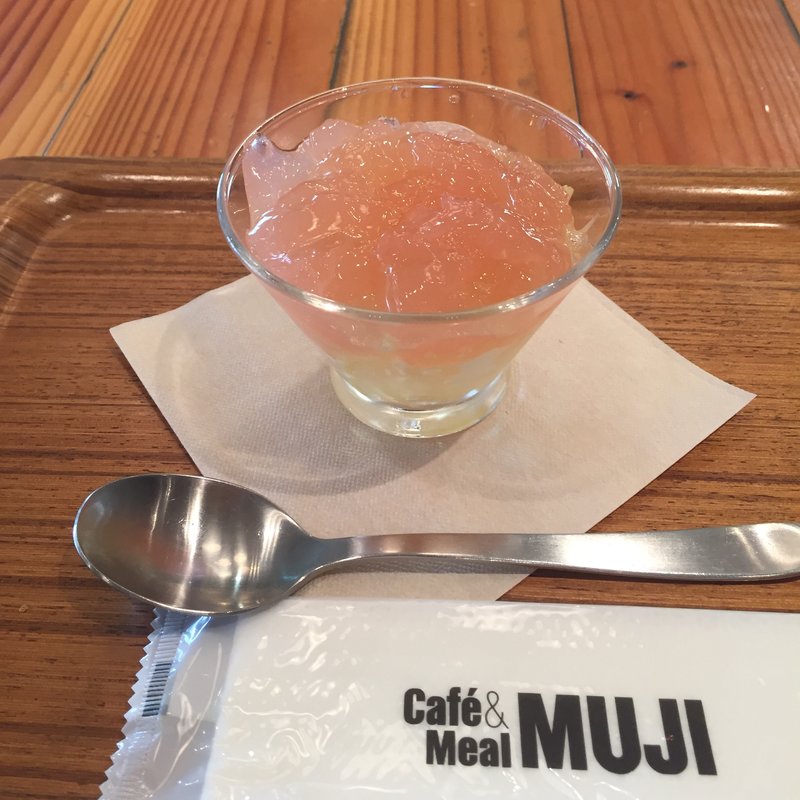 土佐文旦とグアバのゼリー(カフェ&ミール ムジ あべのand店 （Cafe＆Meal MUJI）)