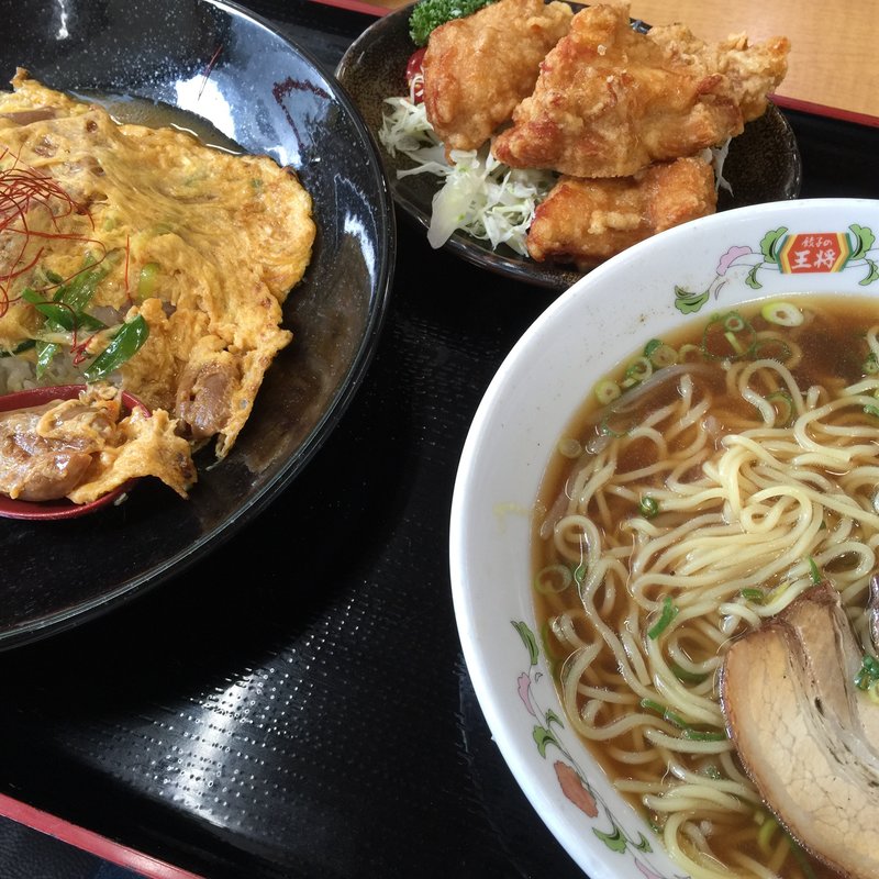 てっちゃん天津飯セット(餃子の王将 北白川店 )