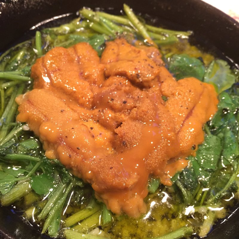 ウニとクレソンのアヒージョ(京都ダイナー)