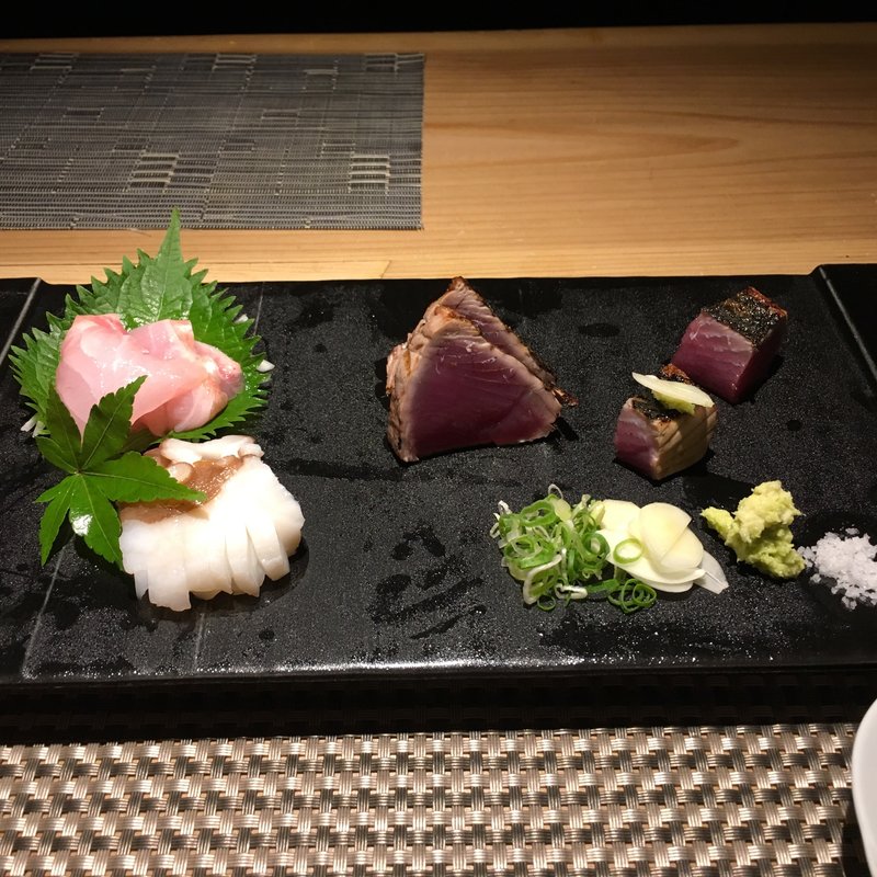 (座屋 （いざりや）)