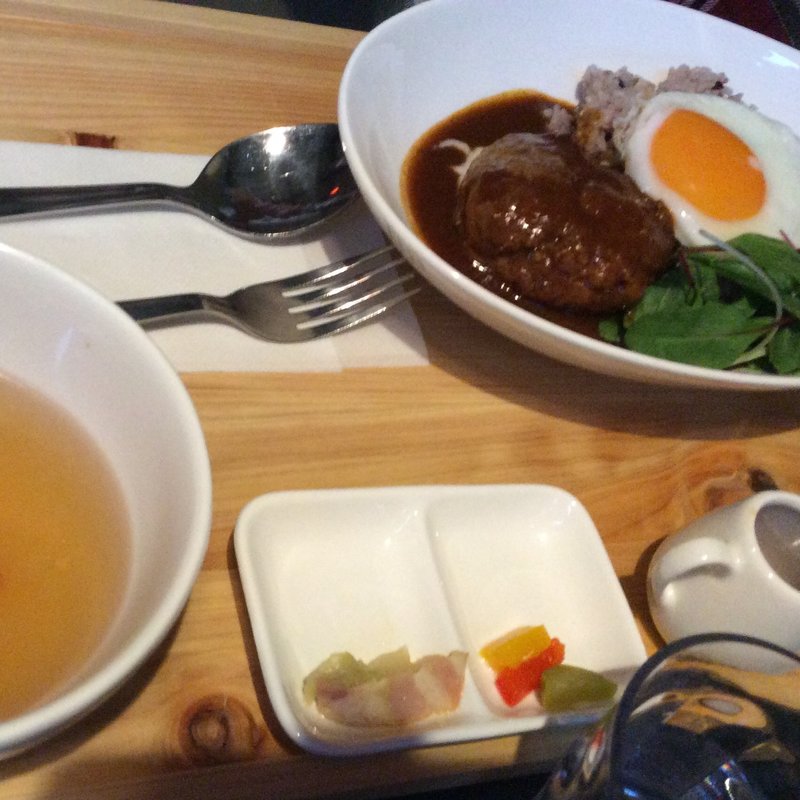 ロコモコセット(ブロッケン カフェ&フィールド)