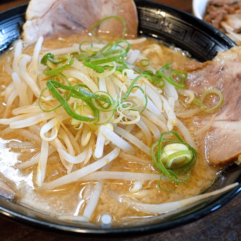 らぁめんこってりのにんいく有り+肉増し(ごぞうらぁめん 鶴市店 )