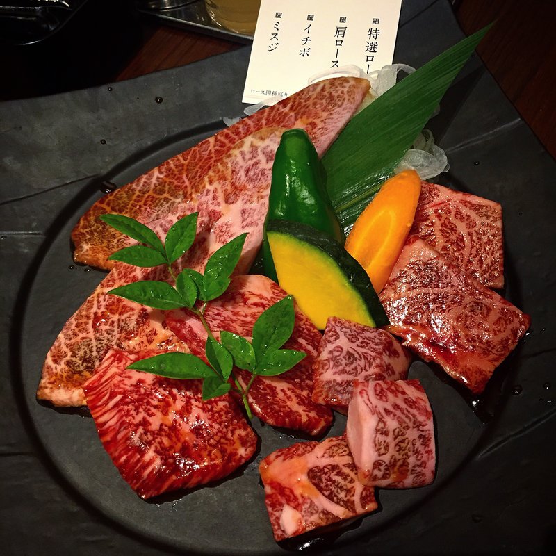 黒毛和牛 特選ロース4種盛り(京昌園 三島駅南口店 （ケイショウエン）)