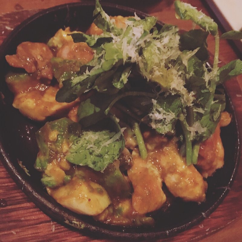 地鶏のかしわ焼き(アボカド)(かしわビストロ　バンバン )