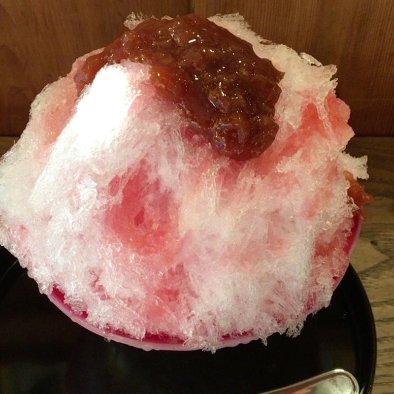 土日限定かき氷  ブドウ(田螺堂喫茶室 （タニシドウキッサシツ）)