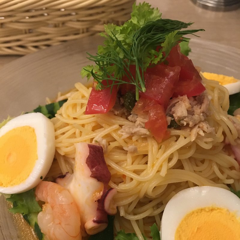 冷製 海の幸と夏野菜のカッペリーニ(日比谷松本楼)