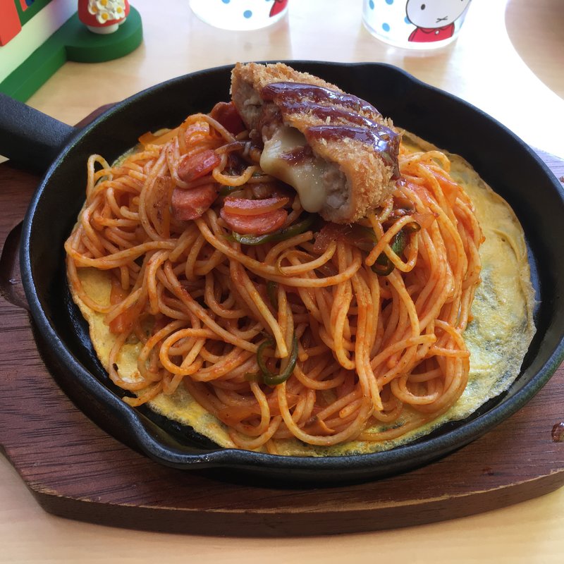ラガーバーグナポリタン(ミッフィーカフェかまいし )