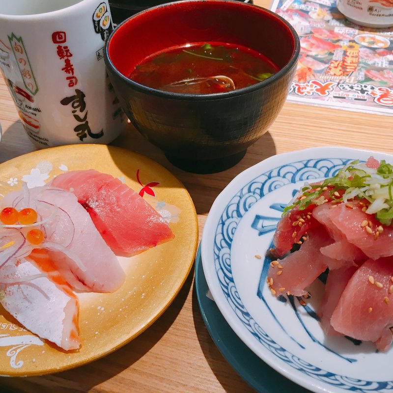 旬三昧 マグロのっけ盛り 赤出汁(回転寿司　すし丸 春日店 )