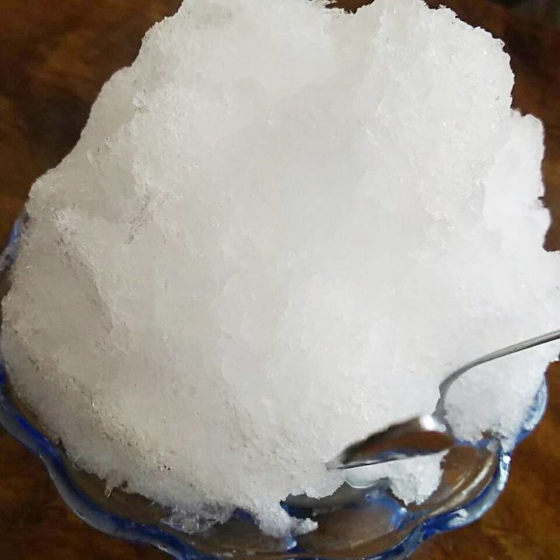 みぞれ氷(粟餅所・澤屋 （あわもちどころ・さわや）)