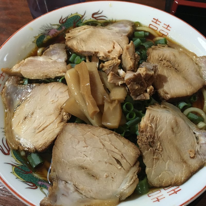 チャーシューメン(ハチ )