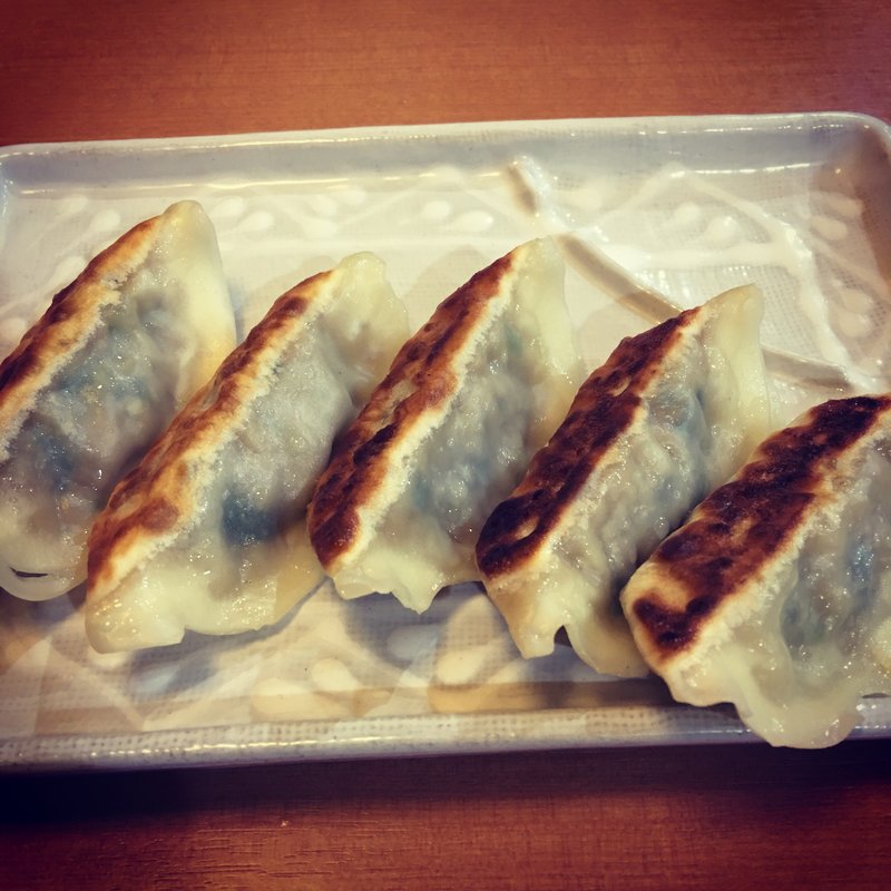 ギョーザ(ラーメンみそ伝 八山田店)