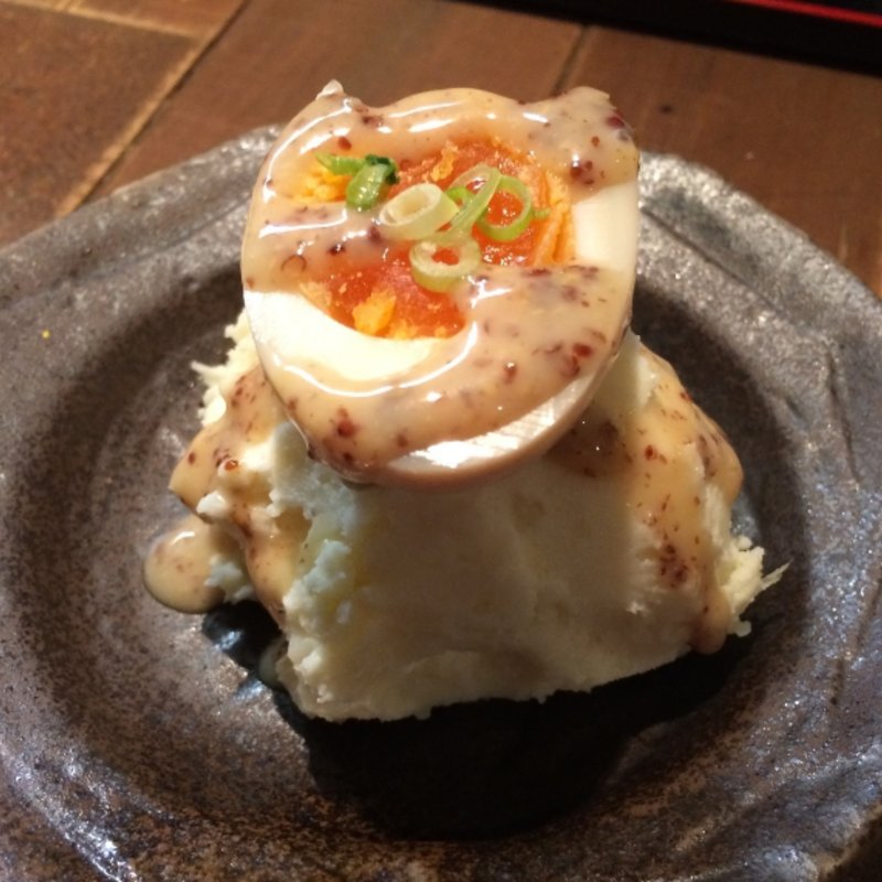 ポテトサラダ(丸鶏自家解体とり吉)