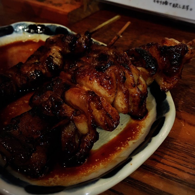 皮　2本(やきとり上野文楽)