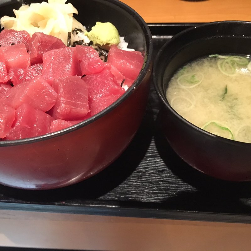 まぐろ切り落とし丼(品川23号そば店 （【旧店名】常盤軒）)