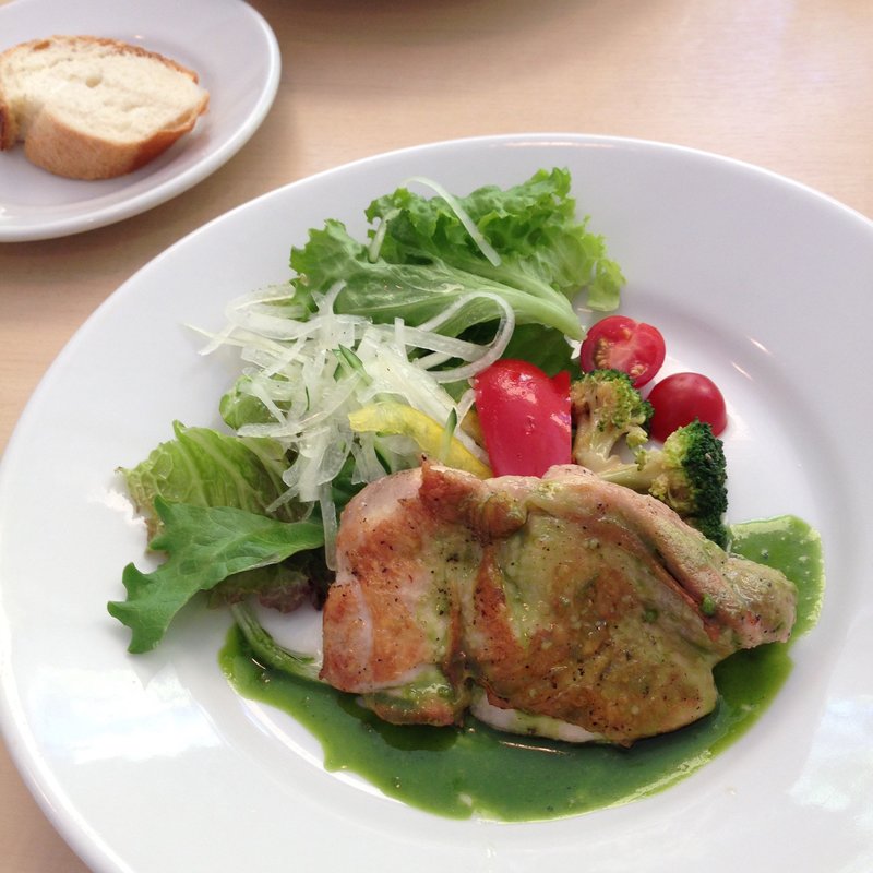 淡路鶏のロースト グリーンソース(ビショップカンティーン （Bshop CANTEEN）)