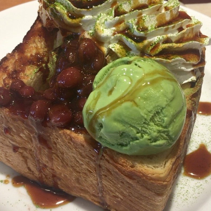 宇治抹茶黒蜜トースト(CAFE＆BAKERY MIYABI 橋本店 （カフェ＆ベーカリー ミヤビ）)