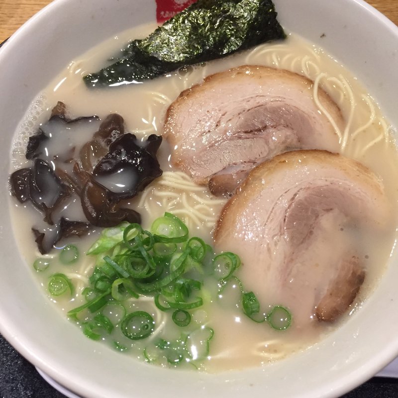 すっぴんラーメン(並)(久留米ラーメン清陽軒 本店)