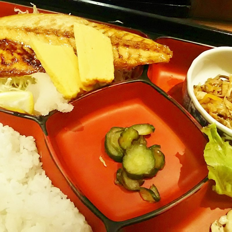 鯖塩焼き定食(やどかり 本店 )