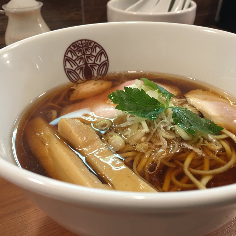 鶏醤油らーめん(らぁ麺 とうひち )