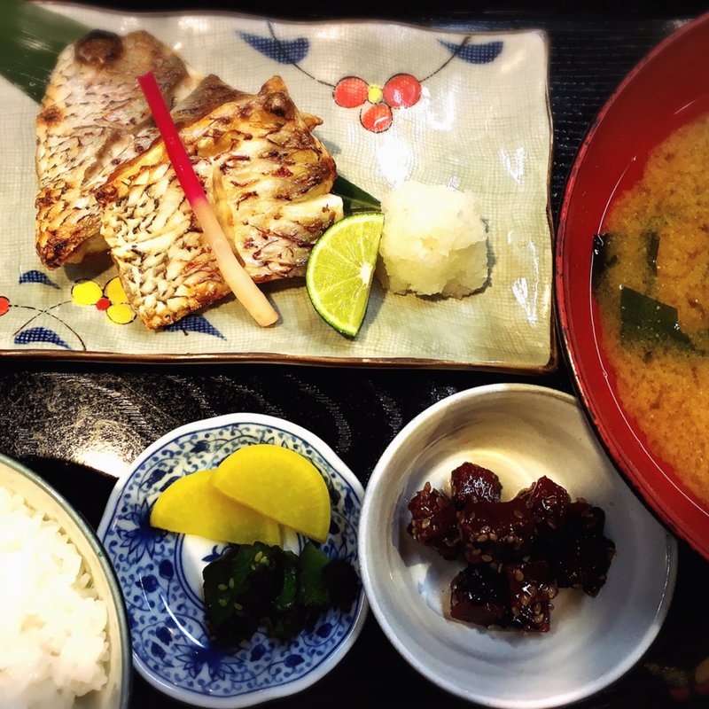 本日の焼き魚定食(鯛)(鳴門船本)