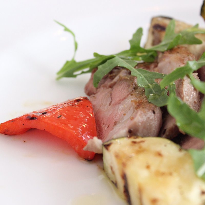 ランチ肉コース 岩中豚 肩ロースのグリル(トラットリアタルトゥーカ)