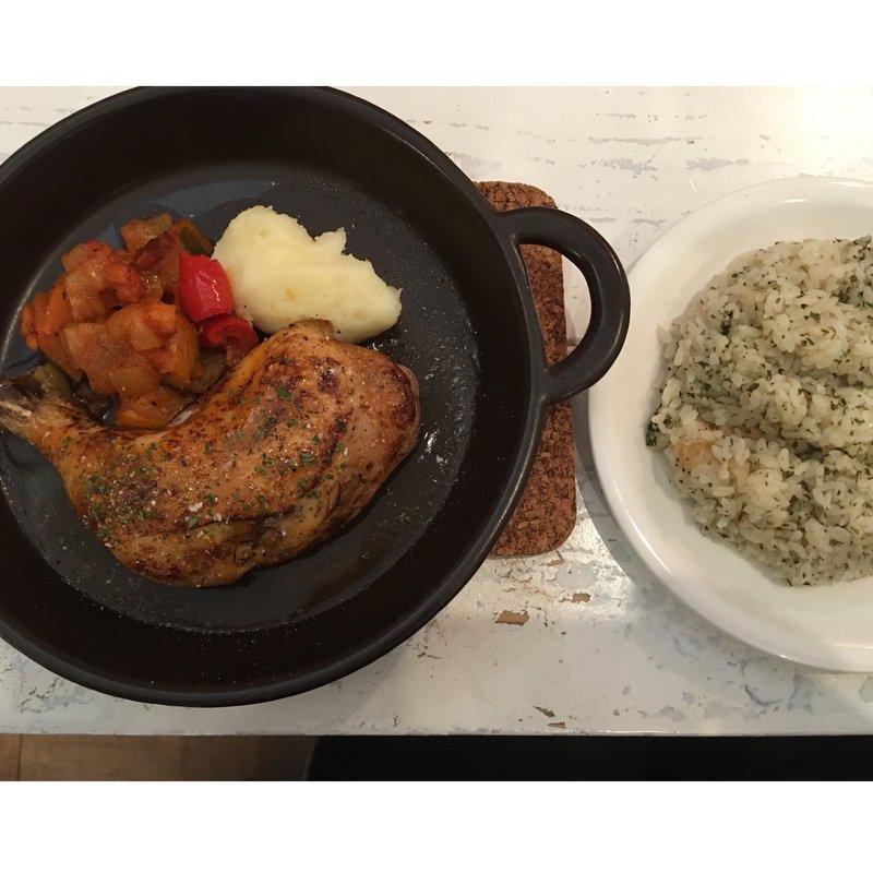 鶏モモ肉のコンフィ(hojo grill works （ホジョグリルワークス）)