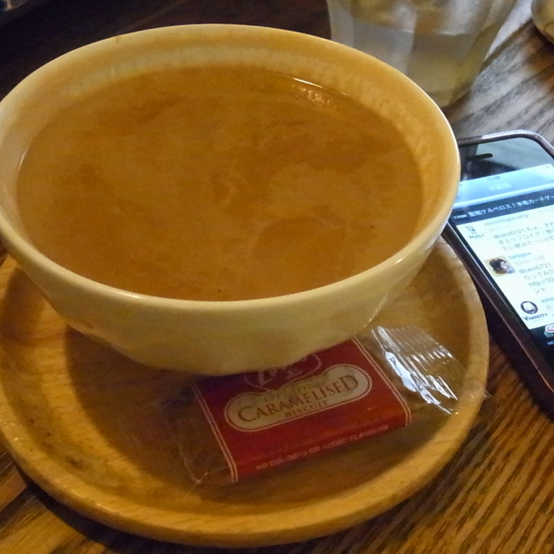 ホットチャイ(Momo curry)