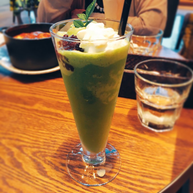 白餡クリーム抹茶セーキ(京都モダンテラス )