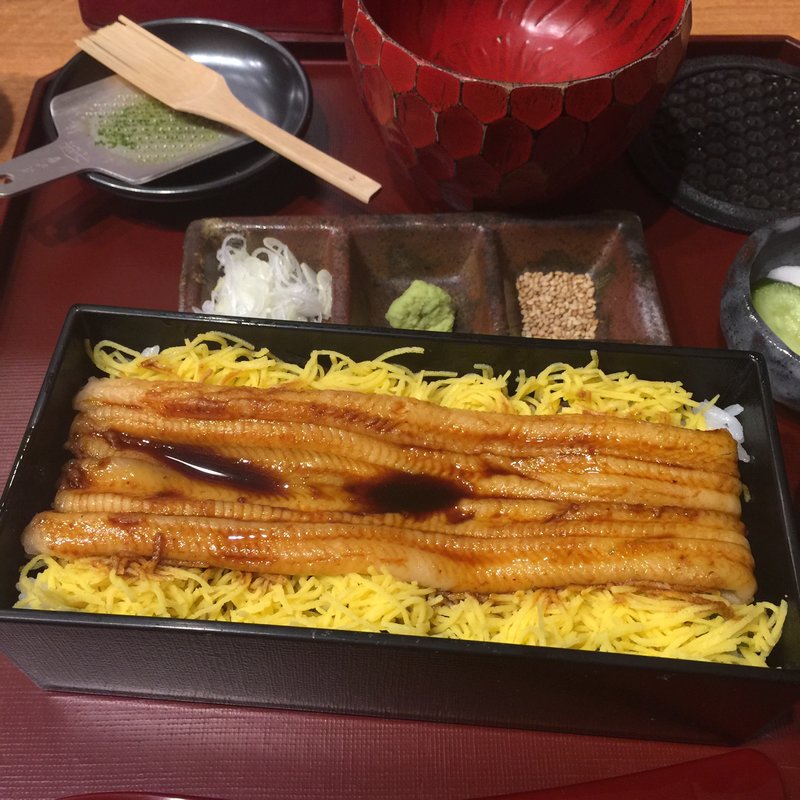 めそ箱めし(日本橋 玉ゐ(たまい) コレド室町店)