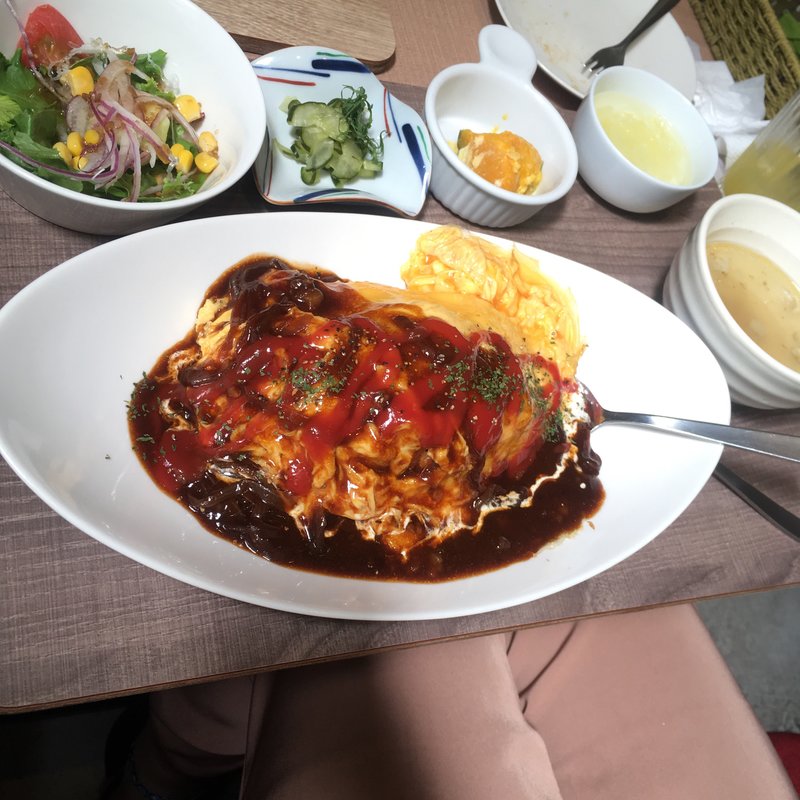 ふわとろオムライス(夜カフェ)