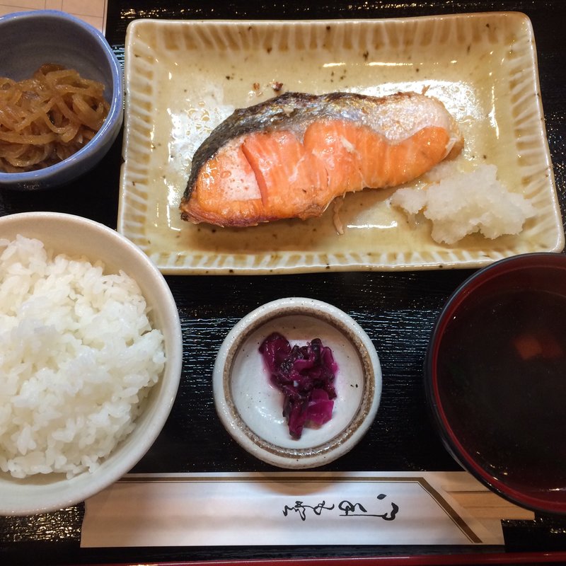 本日のランチC（銀鮭塩焼）(喜楽や)