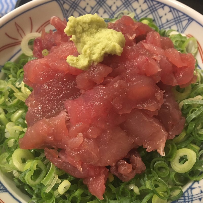 マグロ丼(やまのや)