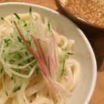 ごまだれ ごますり 出世うどん(こなから本店)