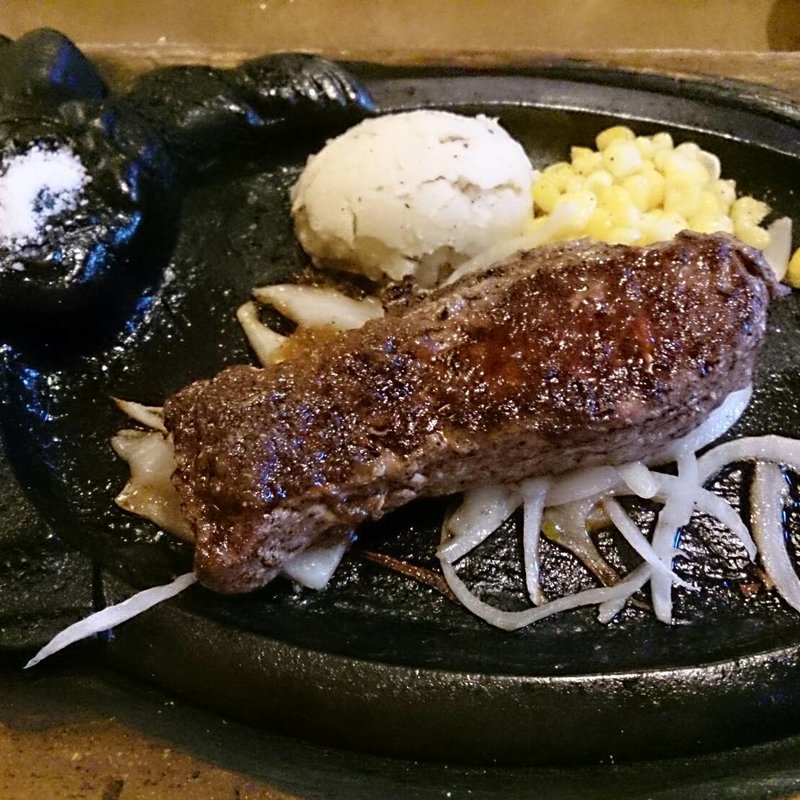 炭焼きジューシー ブロンコサーロイン ステーキセット(ブロンコビリー 青葉台店)