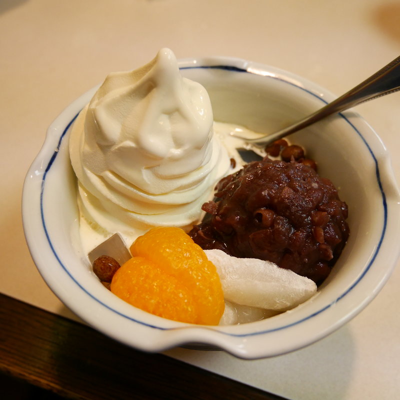 クリームあんみつ(あんみつ みはし 東京駅一番街店)