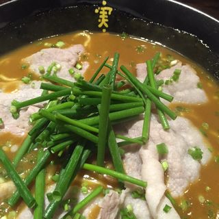 かれー麺(かれー麺 実之和 青山店)