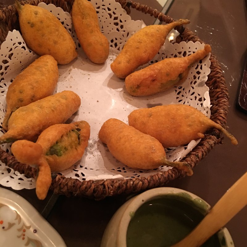 インド風 激辛シシトウの天ぷら(インドレストランバーバンジャーラ 梅田店)
