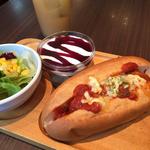 ミートボールサブ+サラダ+ヨーグルト+ドリンク(TRAVEL CAFE 阪急三番街店 （トラベルカフェ）)
