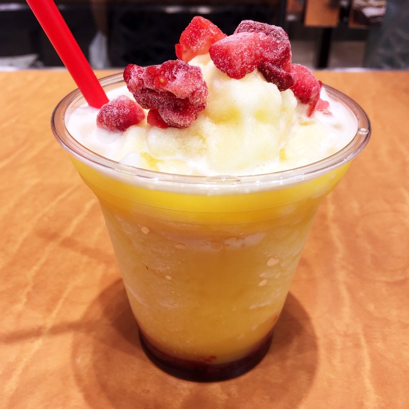 ラズベリーとオレンジ グラニータ(CAFFE OSPITALE(カフェ オスピターレ))