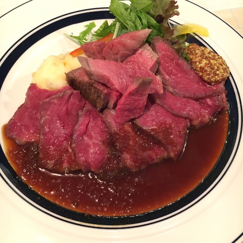 山形牛外モモのローストビーフ(Alvi （アルヴィ）)