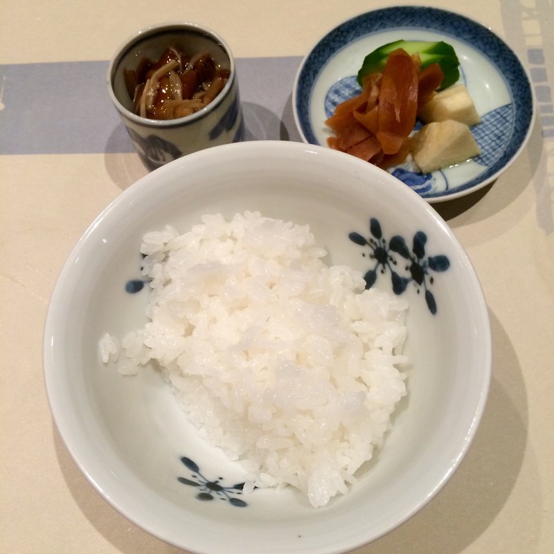 吟米土鍋ごはん（北海道産　ふっくりんこ）(銀座 圓 Ginza Maru)