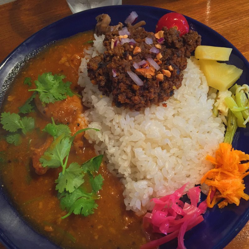 二種盛りカレー(カレーの惑星 )