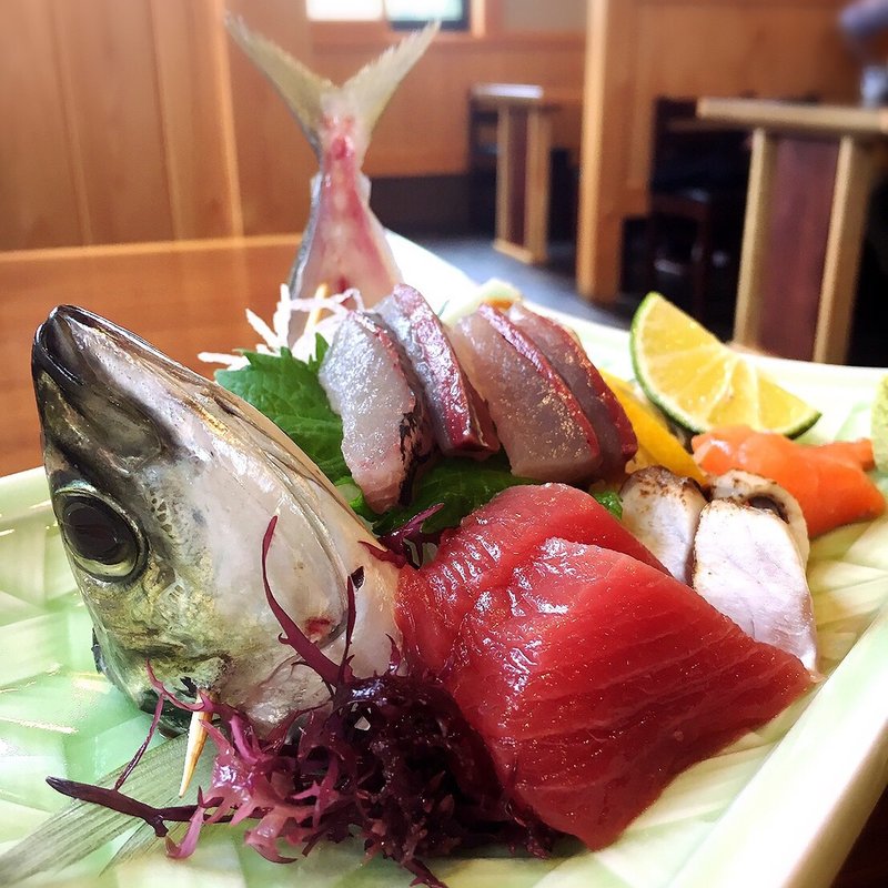 旬盛り合わせ定食(魚大将 )