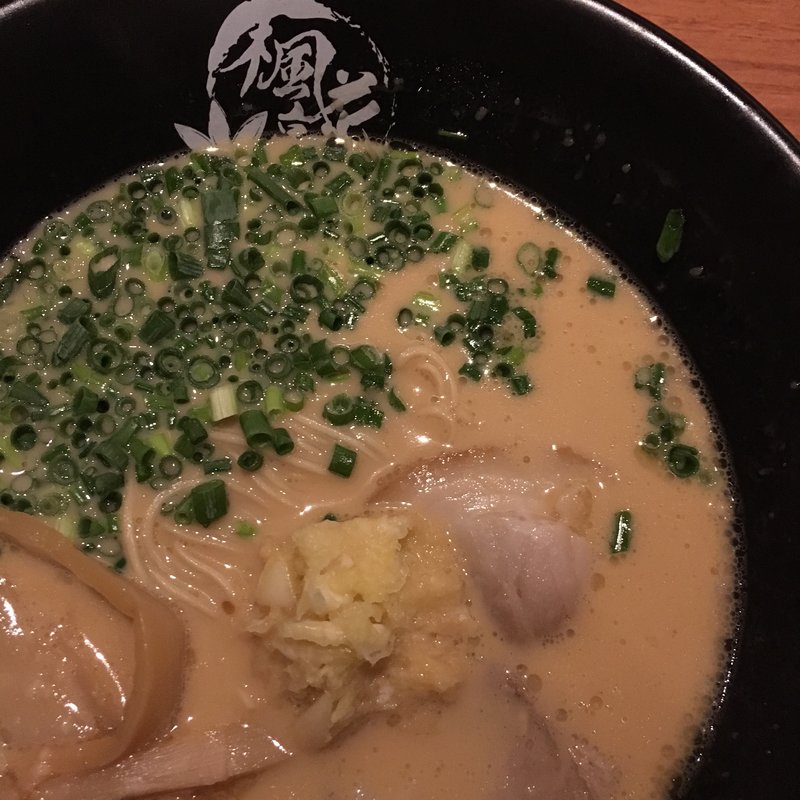 とんこつ醤油にんにく増し(楓花亭 太田川店)