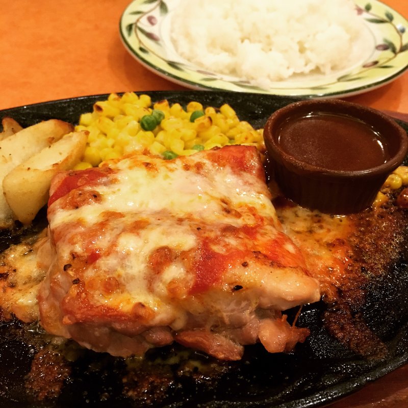 柔らかチキンのチーズ焼き(サイゼリヤ)