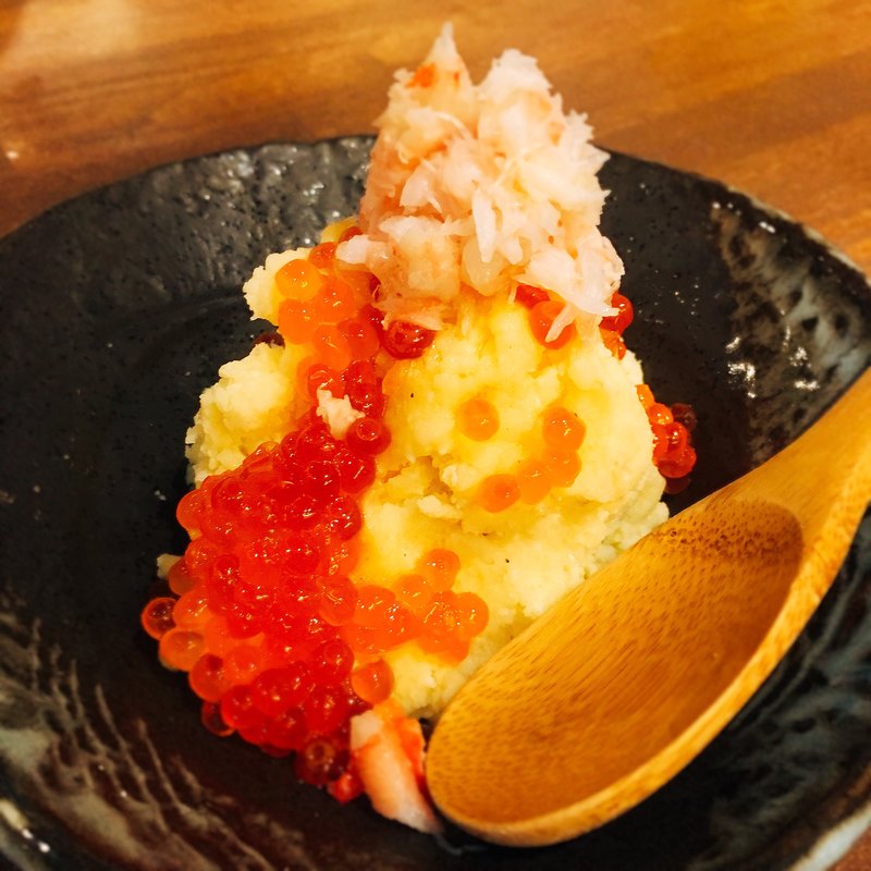 いくらと蟹 ポテサラ(石垣島 一歩一歩 )